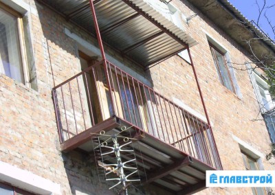 Замена-балконной-плиты-установка-ограждения-и-крыши
